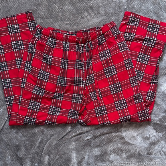 Nautica Red Plaid Sweatpants - Picture 1 of 1
